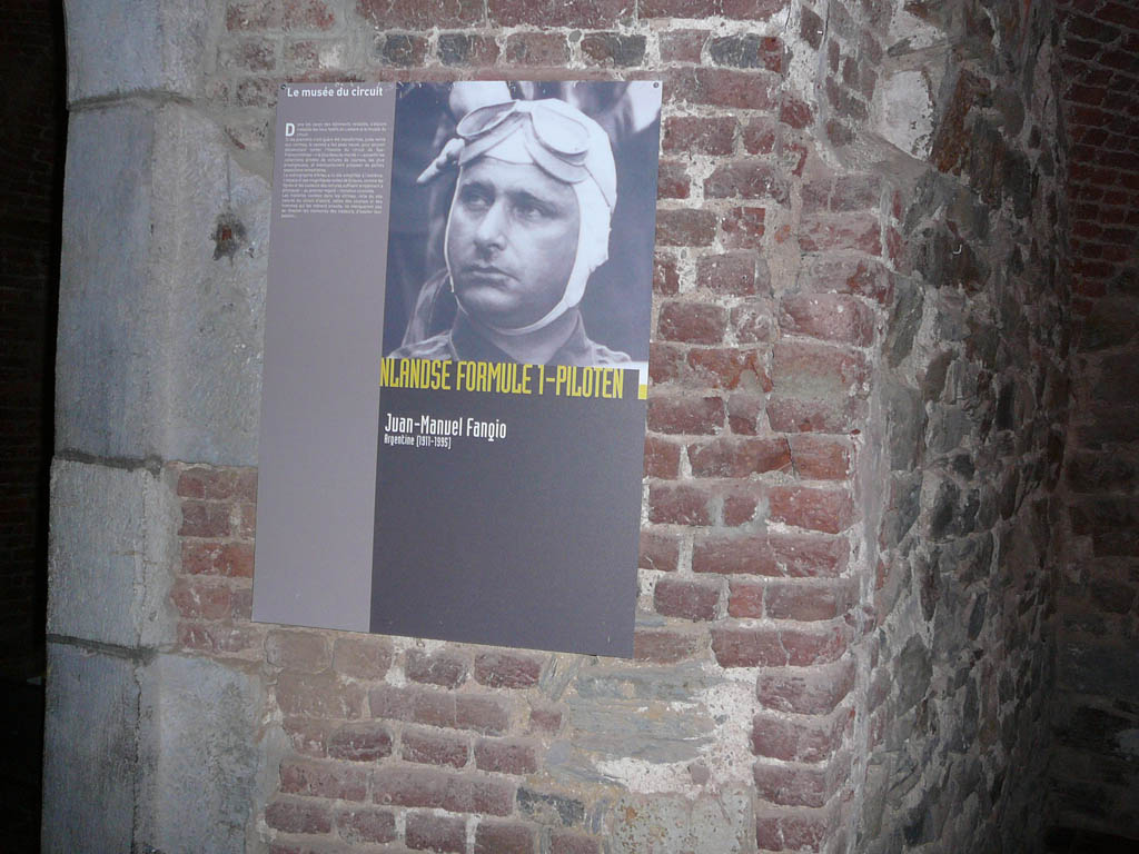 P1040048